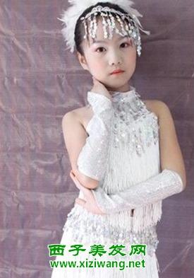 拉丁舞盘头发视频教程,打造迷人舞姿的时尚发型